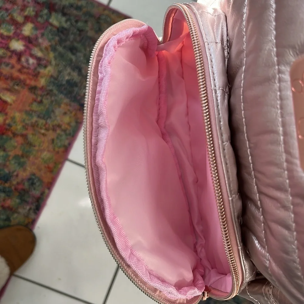 Jessica Simpson Mini backpack Rose & Rose gold Shimmer Quilted Puffer